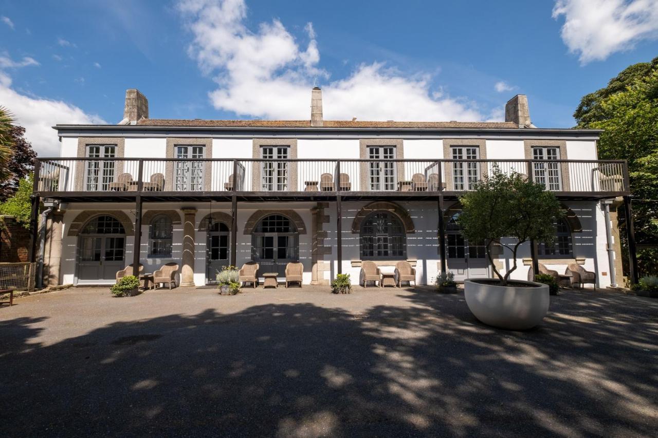Fowey Hall Hotel Buitenkant foto