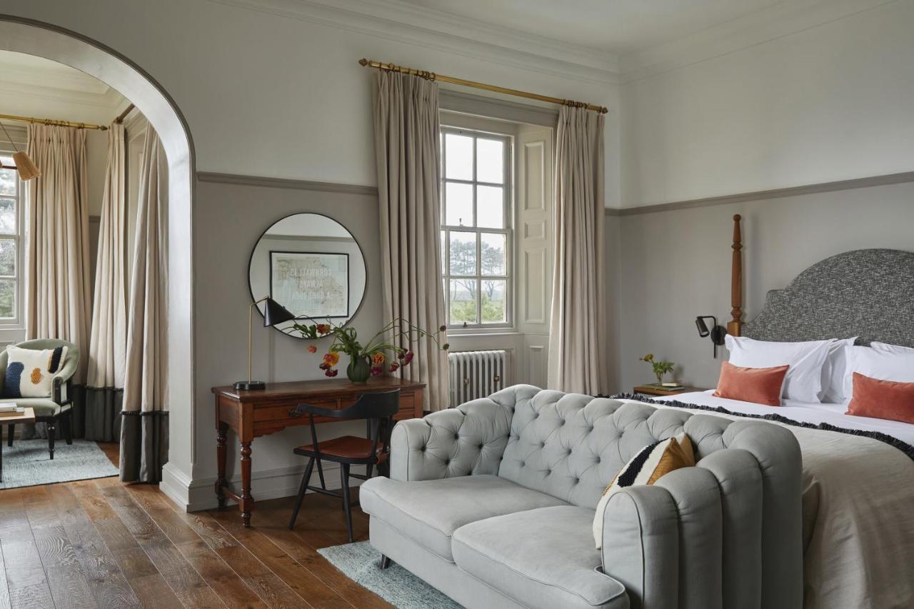 Fowey Hall Hotel Buitenkant foto
