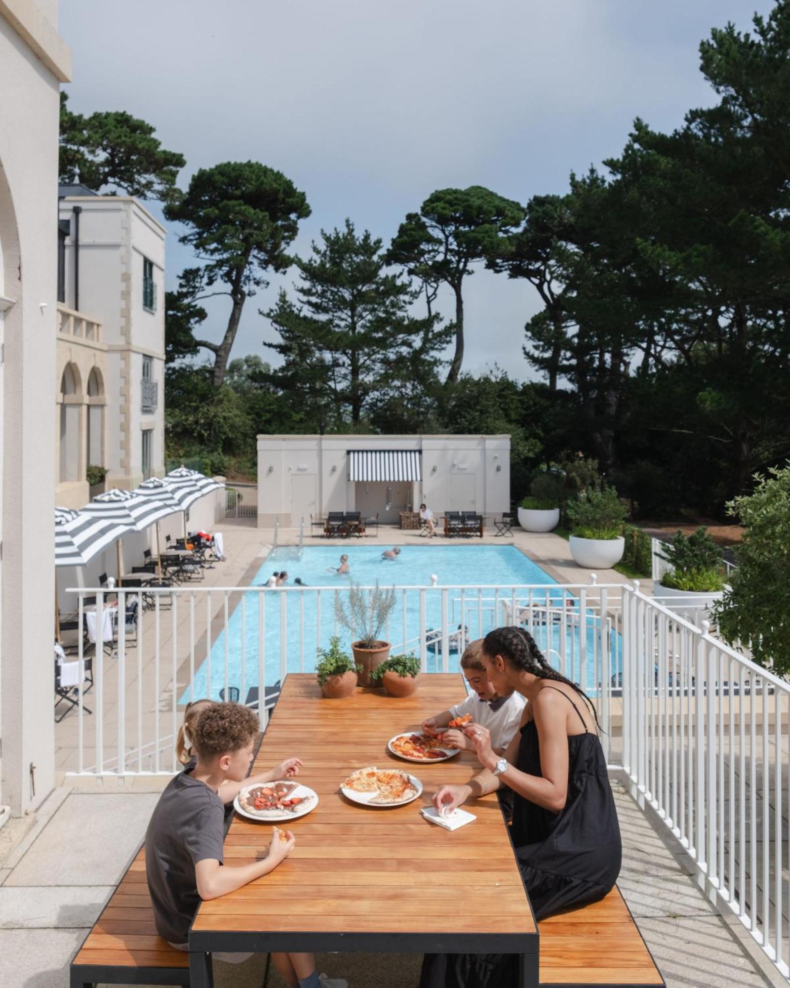 Fowey Hall Hotel Buitenkant foto